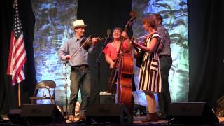 Sud de la Louisiane - Foghorn Stringband at CBA Festival chords