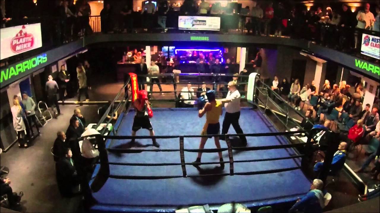 Warriors Boxing - Lazlo Topaz vs Alex Lowey
