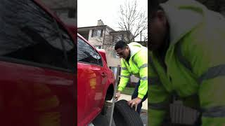 How To Fix A Flat Tire | Indianapolis, Indiana | Tire Change Assistance |  Mr.Quickpick