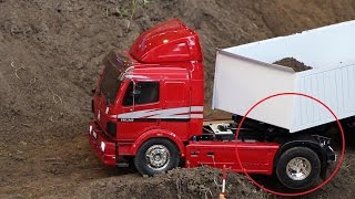 RC Construction Truck Accident - Faszination Modellbau Friedrichshafen 2015