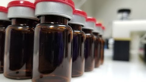 AMT™ Semi-Automatic Table Top Vial Crimping Machine