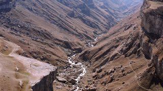Путешествие к водопаду Тобот и Сулакскому каньону
