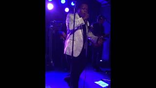 Lee Fields &amp; The Expressions live  - Don&#39;t leave me this way