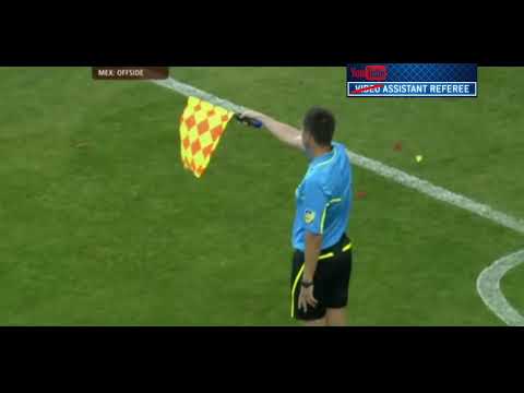 The best offside call ever(commentator got confused)