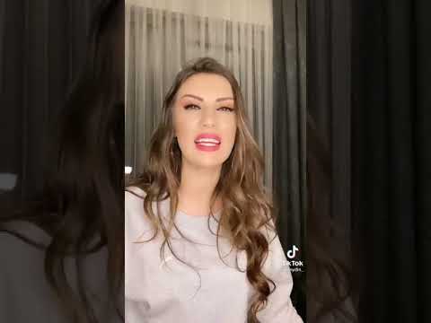 Şeyda aydın Ece mumay galaksi şarkısını söylüyor (sona dikkat!😂) #keşfet #tiktok