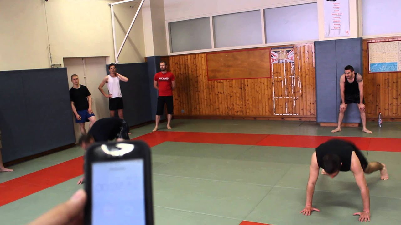 Challenge 1/2 burpees Paris Boxing Club - YouTube