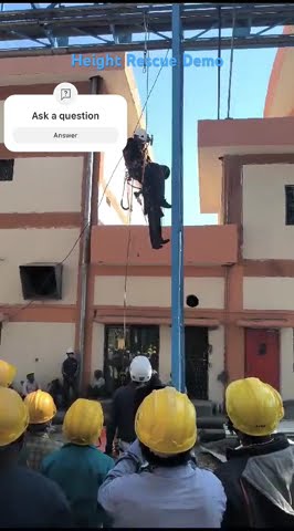 Height Rescue Demo to Workers At Site - YouTube