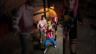 Download Lagu Why is she enjoying this so much?! 😱✨  #rumi #jinu #funny #kpop #kpopdemonhunters MP3