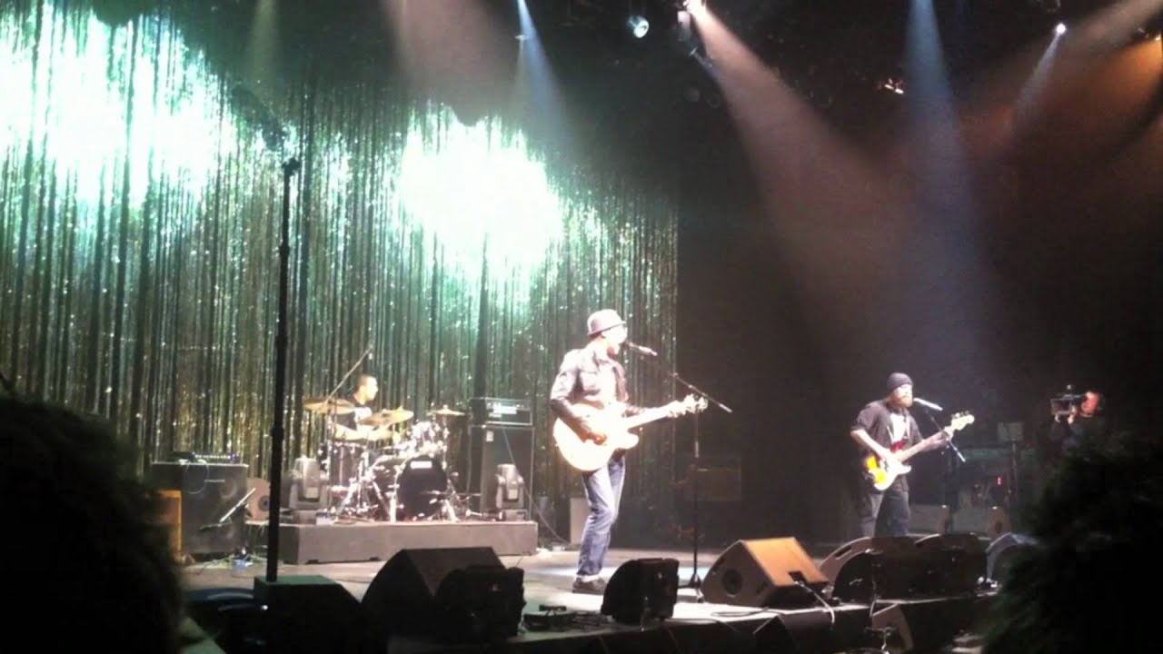 Slowcoaster- Fun at the 2011 ECMAs