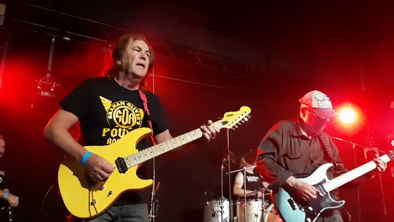 Music from the band Saxon. Graham Oliver's Army.  Live Belgium.  Rock Petrol.