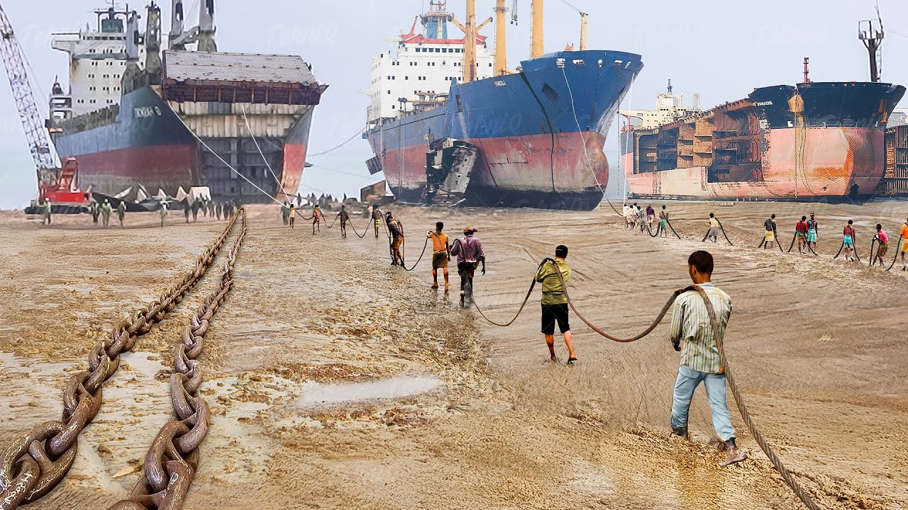 The Scary Process of Scrapping Massive Rusted Ships by Hands