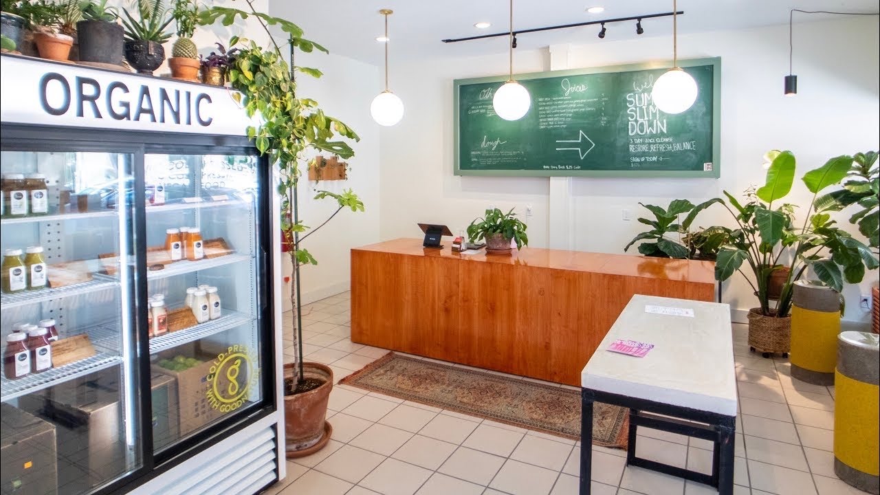 JUICE SHOP INTERIOR DESIGN IDEAS - YouTube