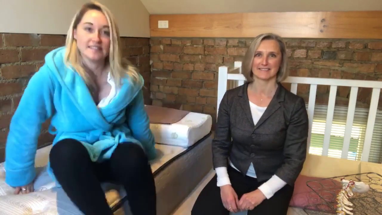 Best & Worst SLEEP Postures for LOW BACK PAIN - YouTube