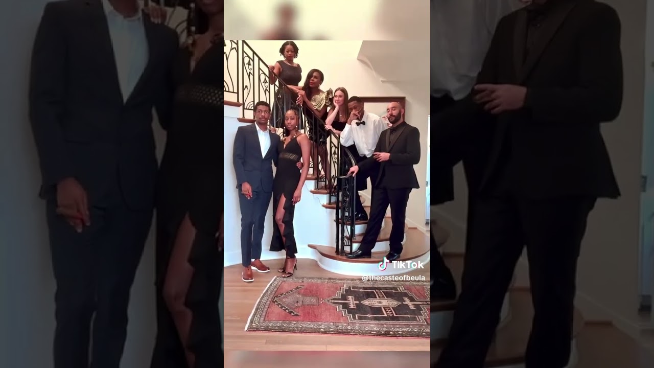 Extras Of Caste Of Beula