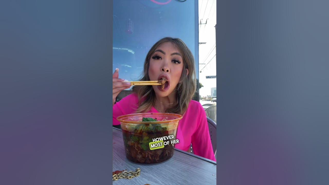 Food Blogger STILL Won't Eat Food