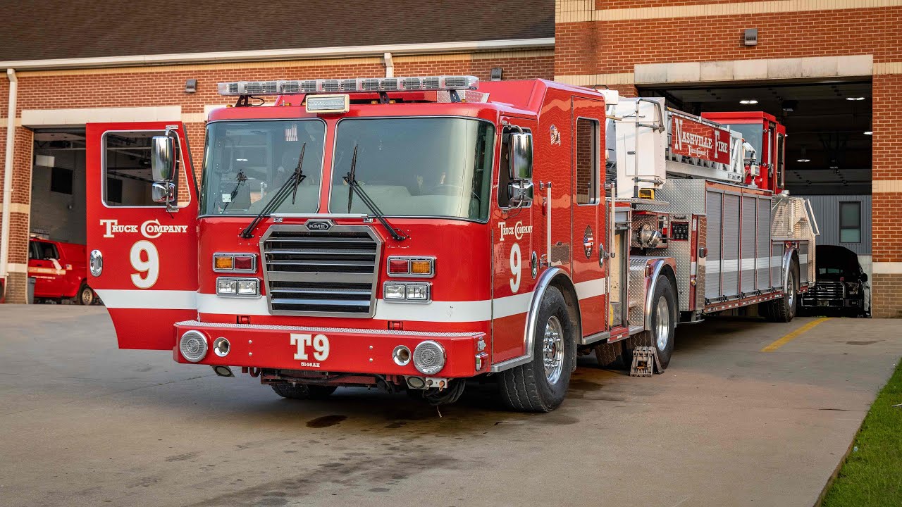 Nashville Fire Department Station 9 High Rise Fire Response (Full House)