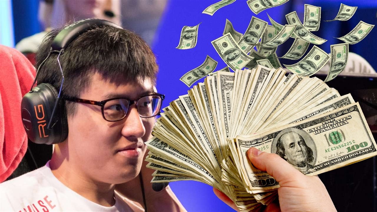 WHEN RUSH GETS A $5520 DONATION lol dolls