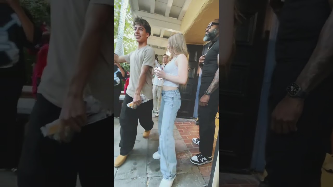 Fans met Salish Matter and King Ferran at 6 Flags!