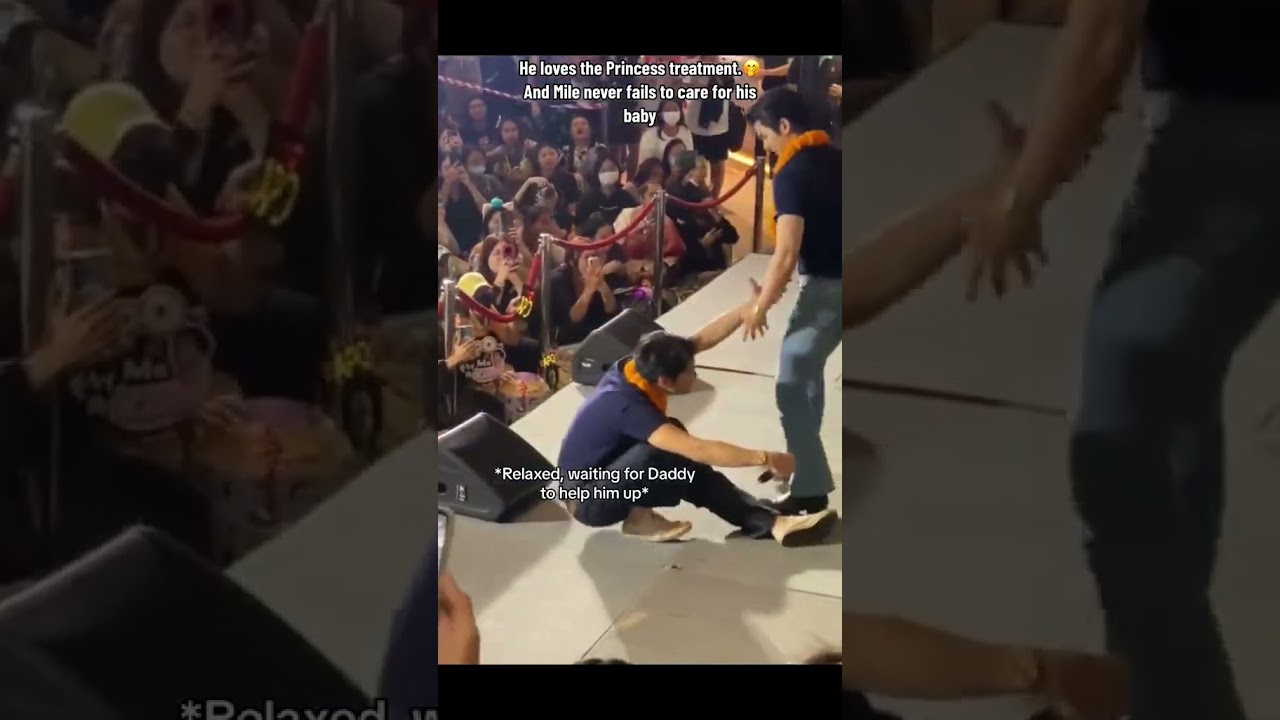 Only Apo got the Mile Phakphum treatment 😔💗 