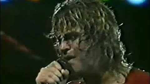 Ozzy Osbourne "Over The Mountain". 1985 Rock in Rio. A New version with corrected audio.