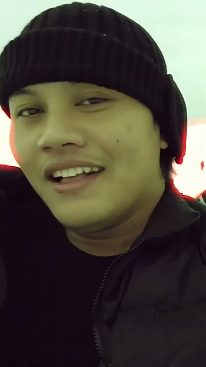 kau ganti senyuman, lukiskan khayalan ❤️ #rfashorts #rizkyfebian