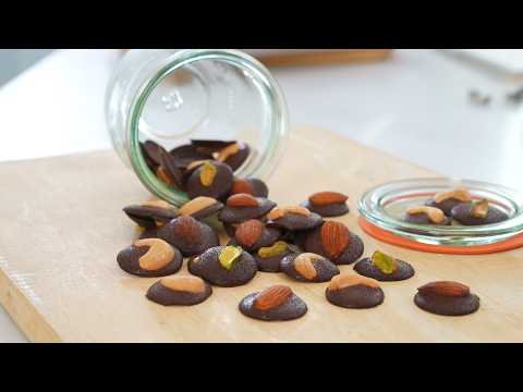 Crispy Chocolate Nut Cookies｜Apron