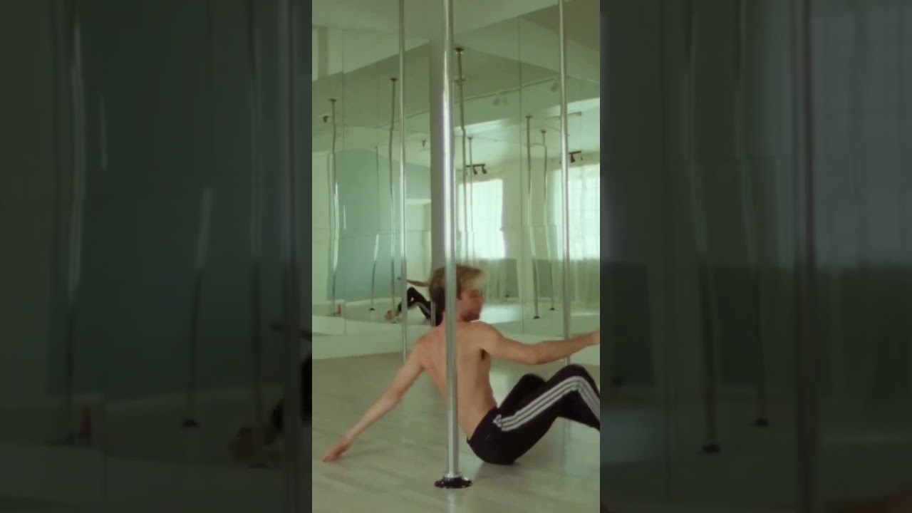 ‘Tease’ by Emilie Thalund & Röyksopp 