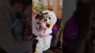 Meeting the Easter Bunny 2022