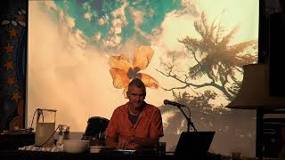 Famous Vā - live at Jam factory - Profile