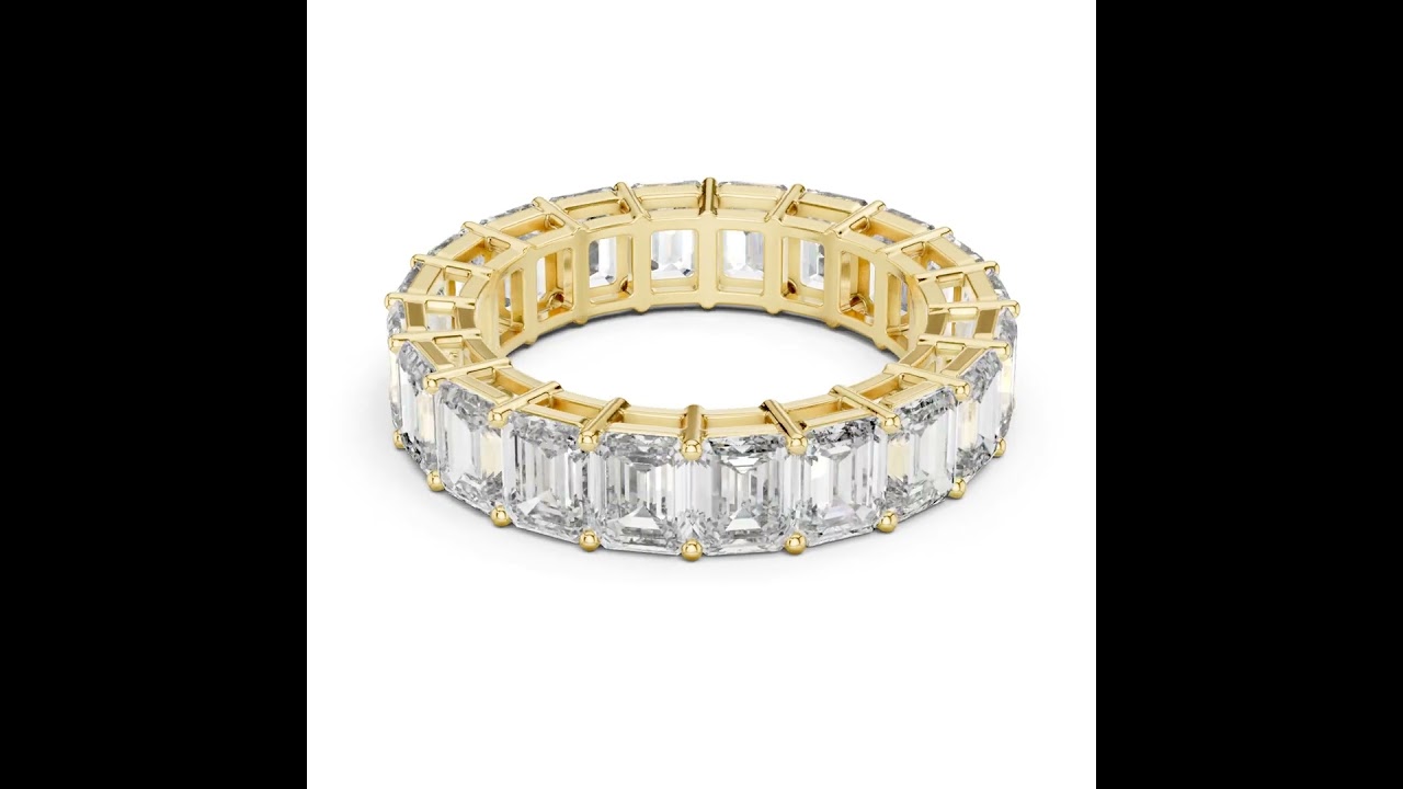 Emerald Cut Shared Prong band