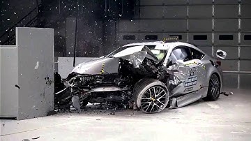 2015-2020 Lexus RC350/RC300h/RC-F IIHS Small-Overlap Crash Test
