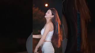 Xiaoba Sings Fragrance Of Apples On August 7 After Finishing The Main Concert With Tang Yi