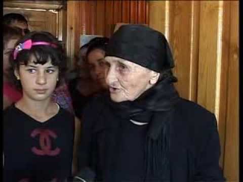 ლტოლვილთა და განსახლების სამეგრელო--ზემო სვანეთის სამმართველოს შენობაში დევნილთა...