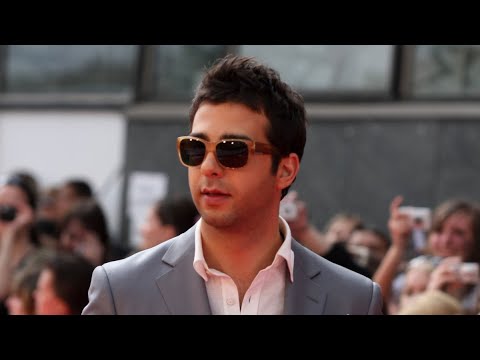 «Это временно»: Андрей Ургант раскрыл секрет сына