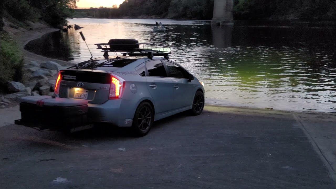 LIFTED TOYOTA PRIUS ON ALL TERRAIN TIRES! MUST SEE! OFFROAD YouTube