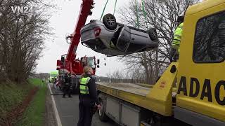 VN24 - Crane recovery after car crash in the woods - driver was very lucky