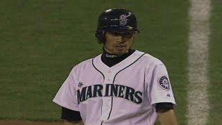 MIN@SEA: Ichiro notches his 2,500th professional hit