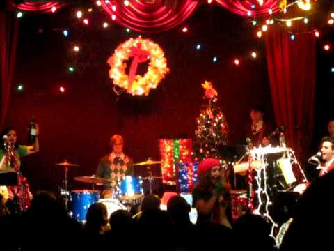 Christmas Around The World- MK Lawson, Jason Tam, ...