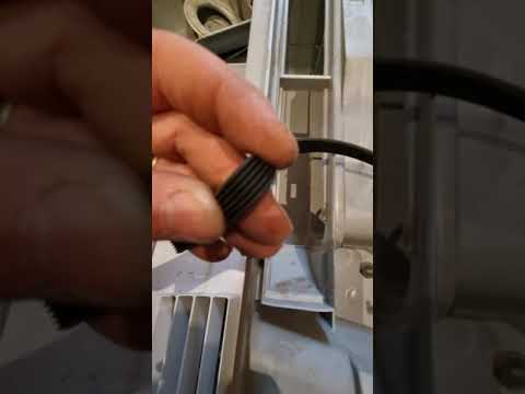 Vidéo: Comment réparer ma courroie de ventilateur ?
