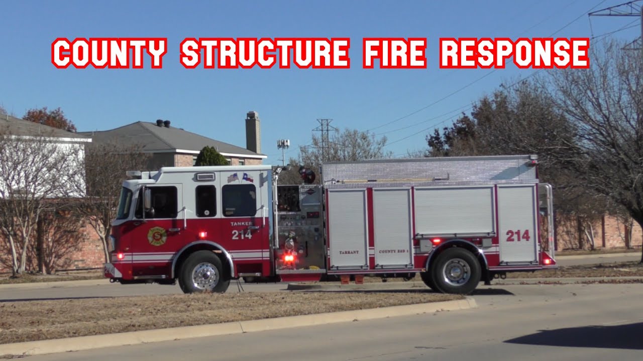Saginaw (Texas) Fire Department Tanker 214 & Battalion 114 Responding