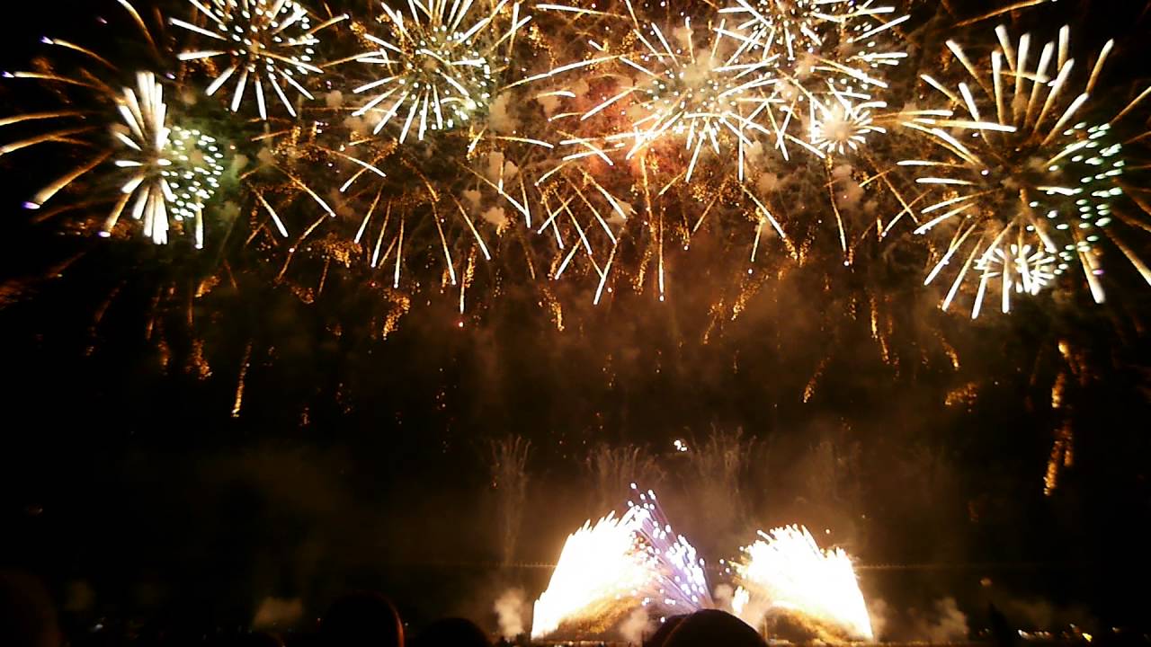 君の名は でも有名な諏訪湖 夏のお出かけ おすすめスポットは Uranai Style 恋愛 結婚 縁結び 成就