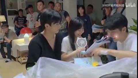 Chút hậu trường nho nhỏ về Tiêm Tiêm (Đàm Tùng Vận) & Lăng Tiêu ( Tống Uy Long)