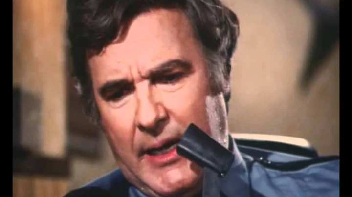 Dukes of Hazzard-Sheriff Rosco begs help from Bo a...