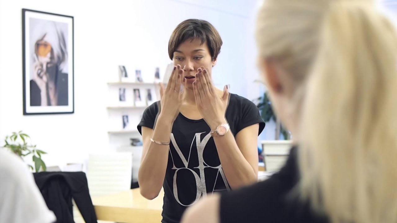 Runway Coaching by Dyonne - Silent Models