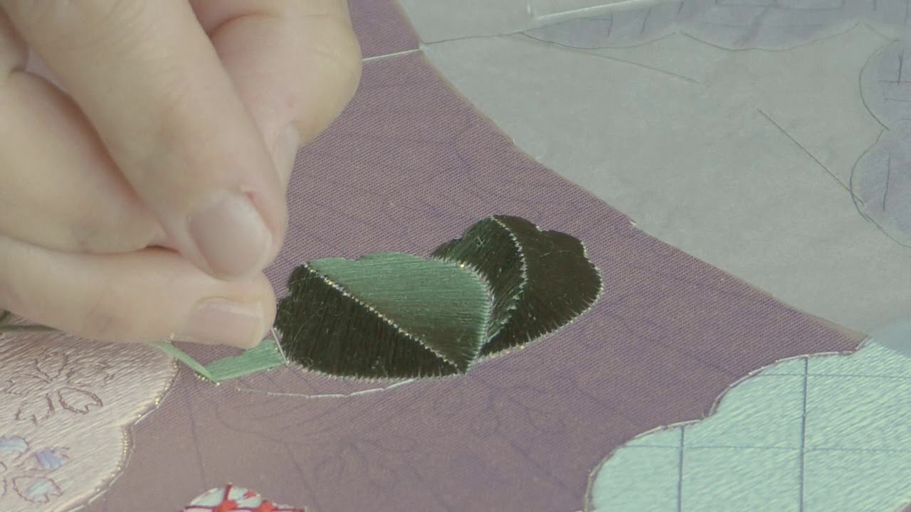 日本刺繍の技法　逆割りぬい