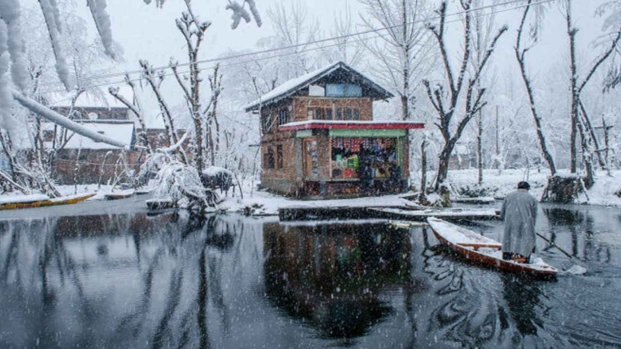Top 10 must-visit places in Kashmir | Travel Video