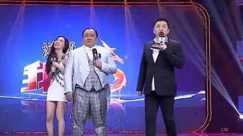 王晶亲自登台助阵女儿竞演，体型惨遭主持人调侃，爆笑机智回应 - 天天要闻