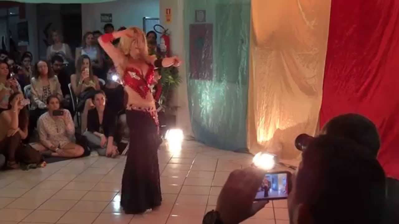 Soraia Zaied Derbake no Instituto Anandah 06.04.2014