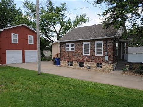 235 Illinois, Lawrence, KS home video tour