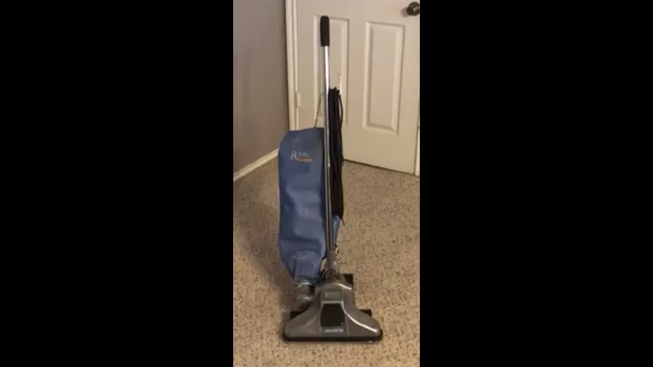 Royal Everlast 8100 Metal Upright Vacuum YouTube
